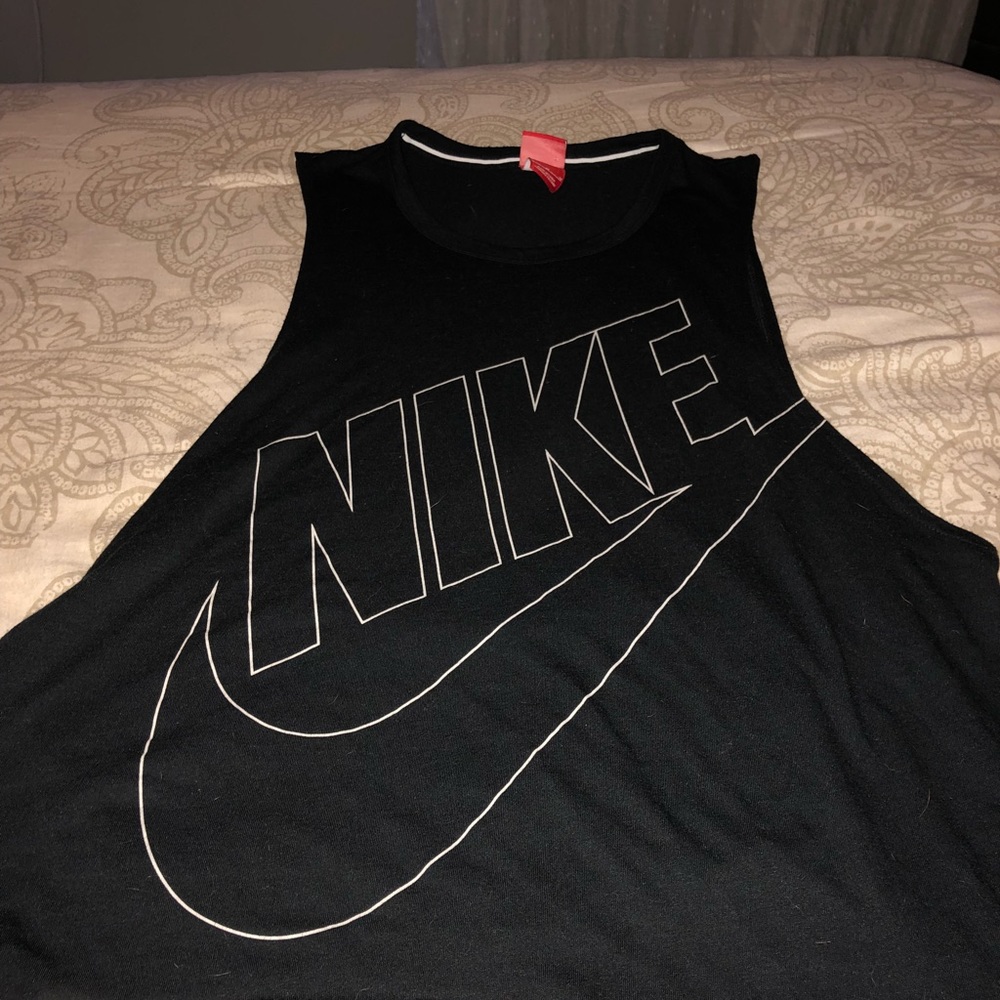 Medium muscle tank